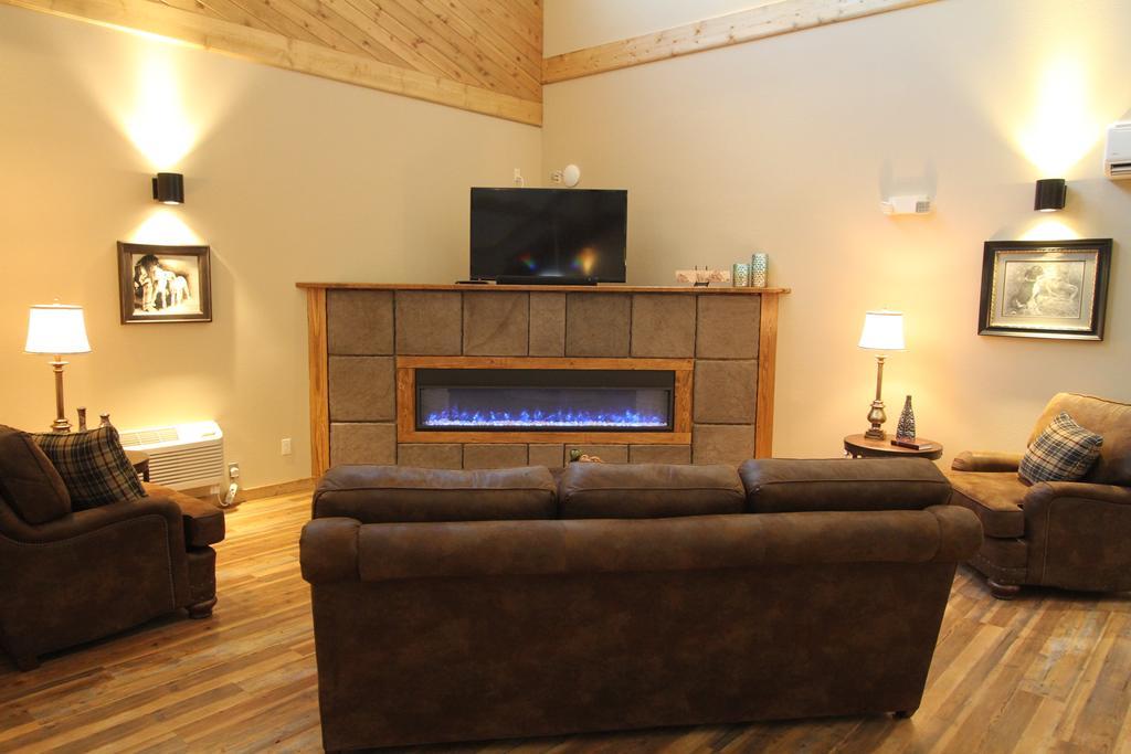 Bowman Lodge & Convention Center Luaran gambar