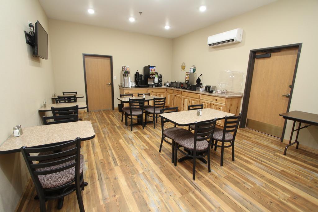 Bowman Lodge & Convention Center Luaran gambar